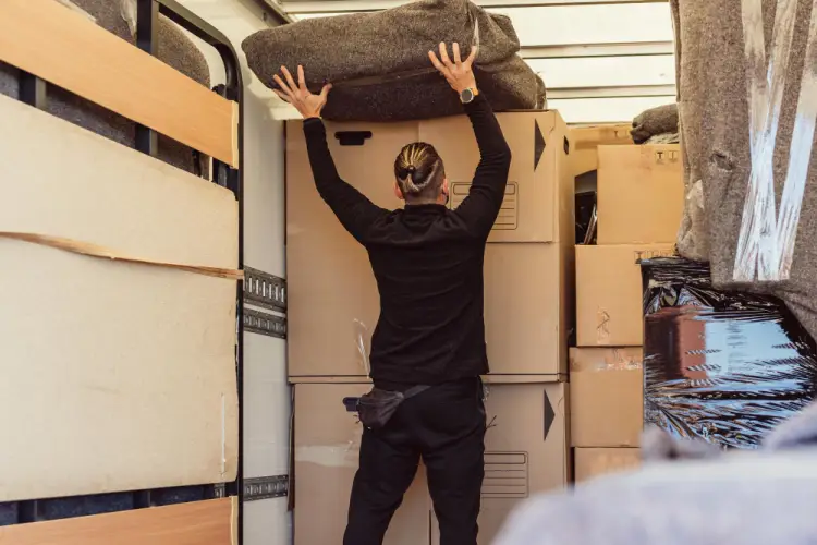 loading-moving-truck.jpg