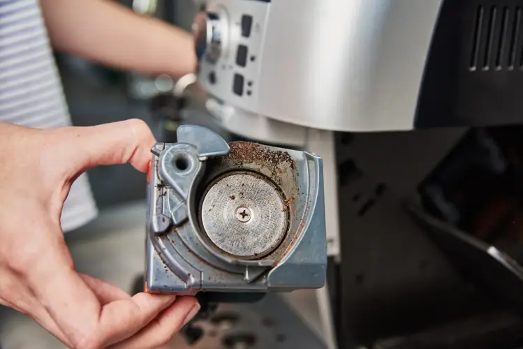 coffee-machine-maintenance.jpg