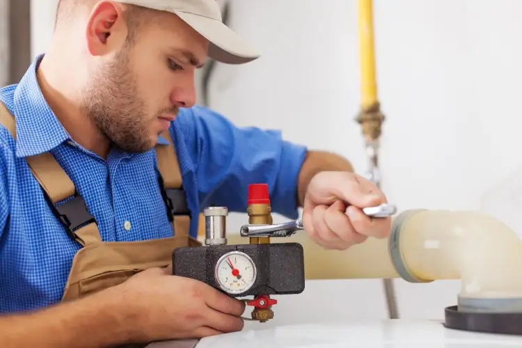 water-heater-pressure-gauge-adjustment.jpg