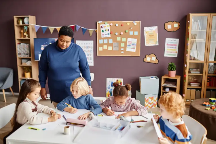 preschoolers-learning-in-classroom.jpg