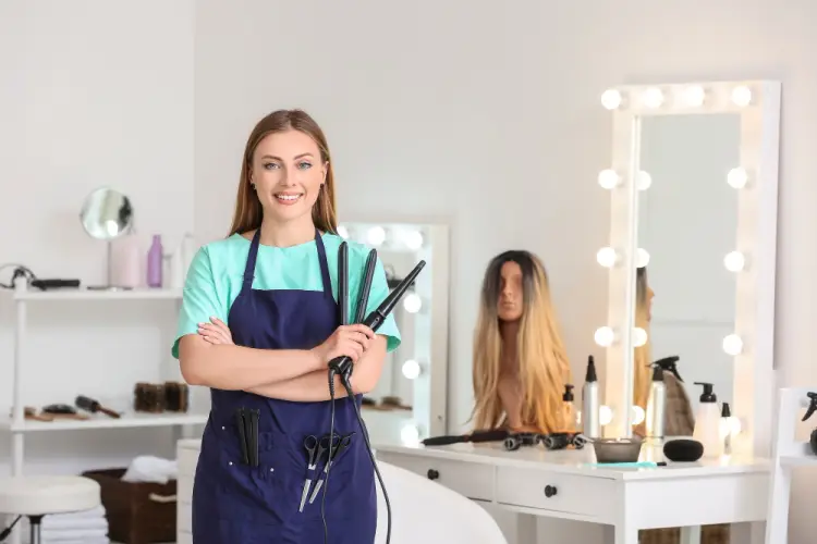 female-hairdresser-in-modern-beauty-salon.jpg