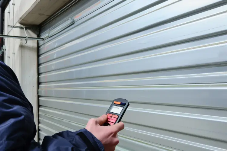 remote-controlled-steel-roller-garage-door.jpg