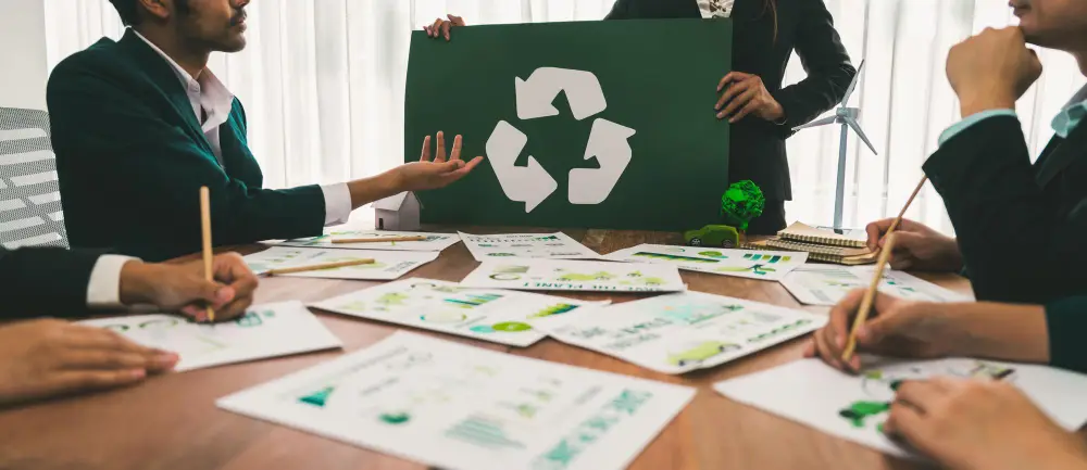 recycling-planning-meeting-with-symbol.jpg