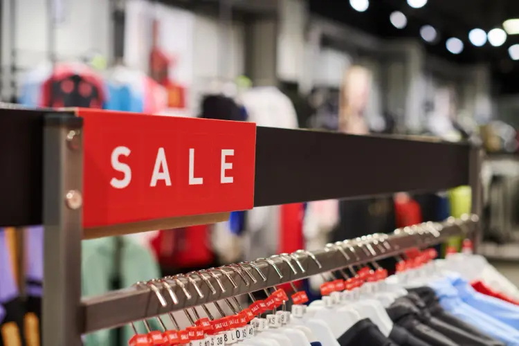 clothing-store-sale-rack.jpg