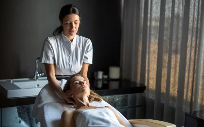 neck-and-shoulder-massage-modern-spa.jpg