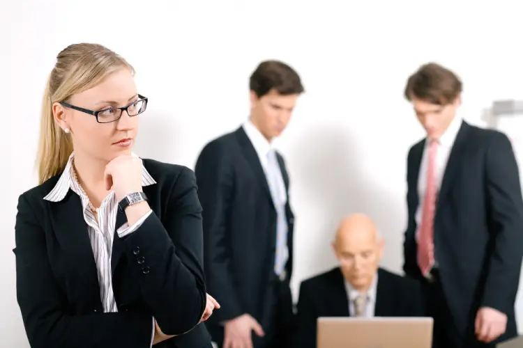 businesswoman-thinking-team-background.jpg