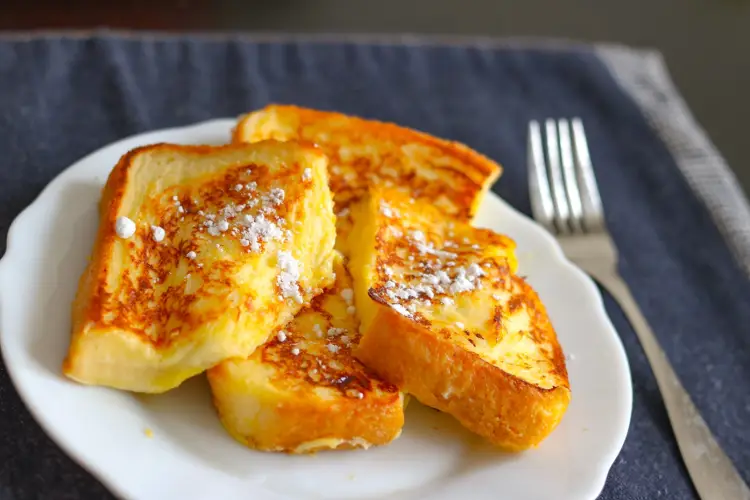 french-toast-served-on-white-plate (1).jpg