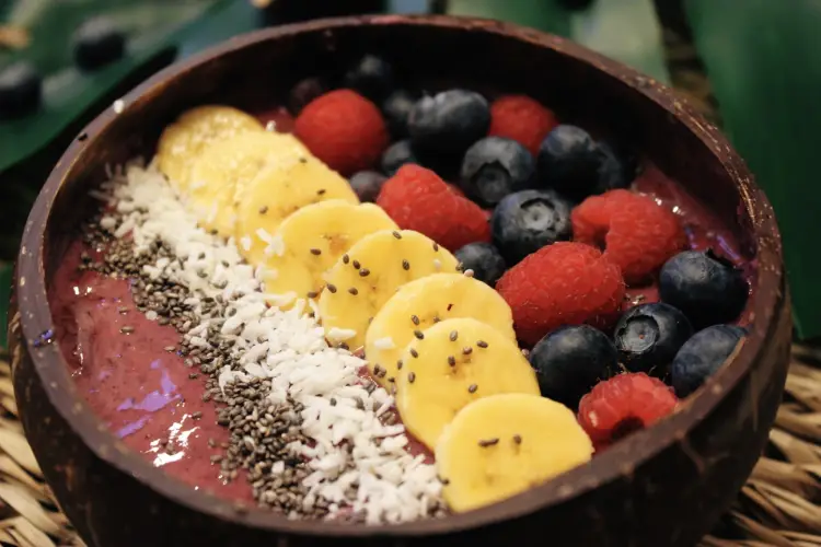 acai-bowl-with-banana-berries-and-chia-seeds.jpg