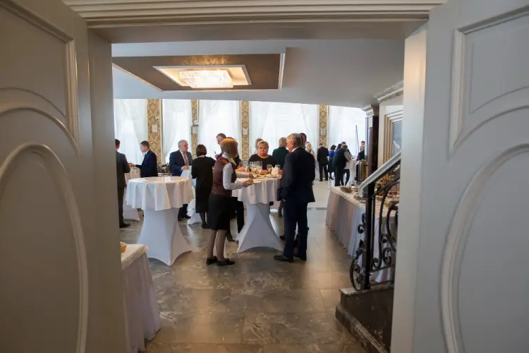 formal-cocktail-reception-gathering-venue.jpg