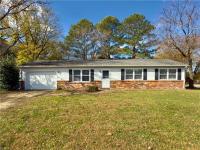 3 Bed 2 Bath Available and Move-In Ready in Virginia Beach - Houses for Rent listing in Virginia Beach