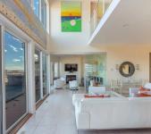 Luxury Oceanfront Beach House in Hampton NY - Vacation Houses listing in Smithtown