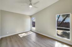 Spacious single beautiful homes - photo 3 / 4