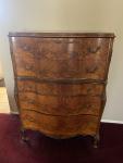 FRENCH PROVINCIAL BEDROOM CHESTS - photo 2 / 2