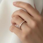 Shop Fine Gold Jewelry with Modern Elegant Designs - photo 4 / 4