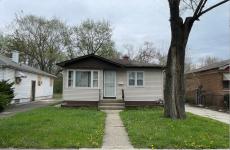 Hot Deal in Harvey, IL! 3-Bedroom Home with Garage for Just $79,900 - Homes for Sale listing in Chicago