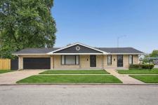 Turnkey Mechanical Updates + Cosmetic Upside = Smart Investment - Homes for Sale listing in Chicago