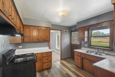 Turnkey Mechanical Updates + Cosmetic Upside = Smart Investment - photo 5 / 6