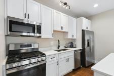 High-Cash-Flow Opportunity in Growing South Shore Community - photo 5 / 6