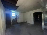 AS-IS Investor Opportunity with Huge Equity Potential - photo 3 / 6