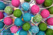 Grab Custom Graduation Cap Cake Pops for Your Big Celebration - photo 4 / 5