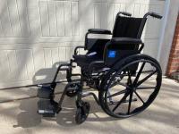 Wheelchair for seniors - photo 3 / 6