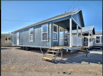 Stunning 1-Bedroom, 1-Bathroom Modern Park Model Tiny Home - Household listing in Houston