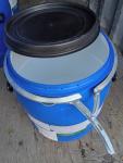 20 gal food grade plastic barrels with lids and metal fastener ring - Farm & Garden listing in Lakeland