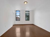 Charming 1 Bedroom, 1 Bath Home Perfect for Singles or Couples - photo 4 / 4