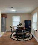 Looking for 1-bedroom apartment in Jacksonville? Look no further! - photo 2 / 4