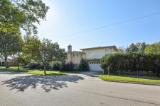 Beautifully Maintained Skokie Tri-Level with Modern Updates - Homes for Sale listing in Chicago